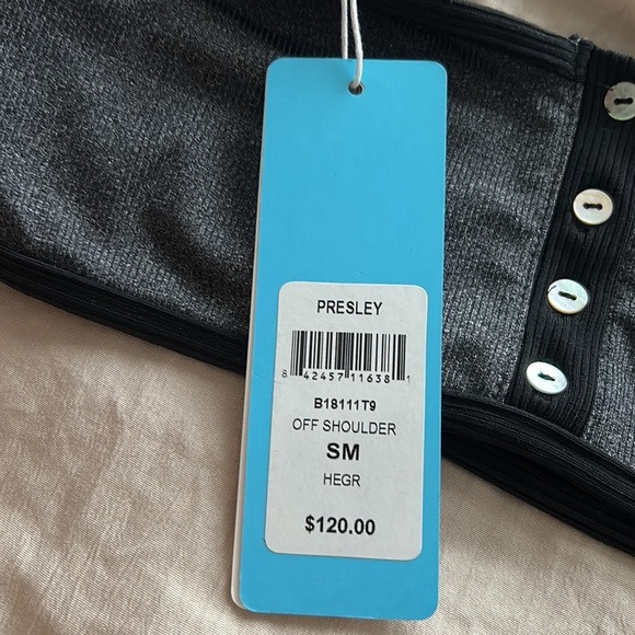 Beach bunny Presley off shoulder heather grey button bikini top nwt - Picture 3 of 6